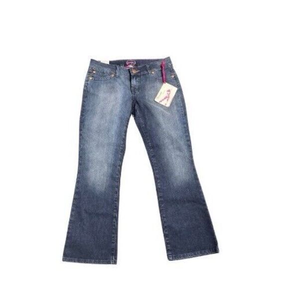 Wrangler Women’s Jeans Low Rise Boot Cut Bling Pockets  9/10 X 30 NWT - Picture 1 of 11